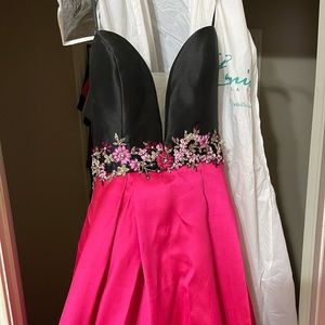 Prom dress , floral pink and black dress, size 10